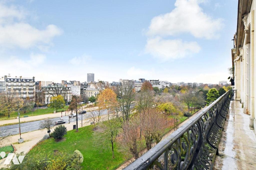 Appartement 4 pièces avec balcon